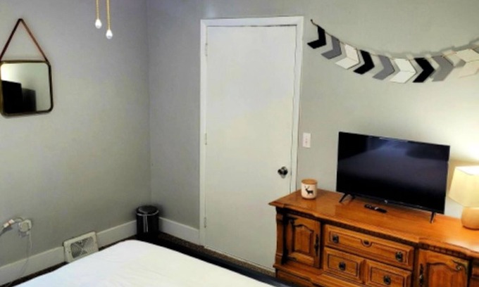 Emporium Apartment | Emporium Hideaway - Peaceful apartment in the mountains of PA