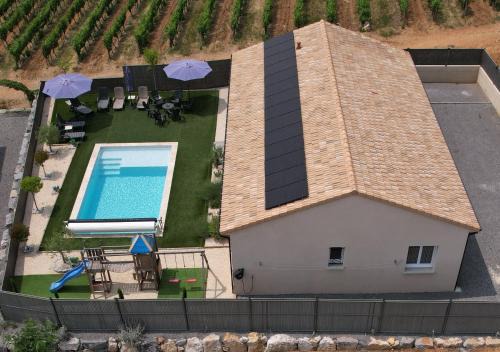 Joyeuse Villa | En Ardèche Villa de vacances l'Olympe climatisée avec sa piscine privée et chauffée