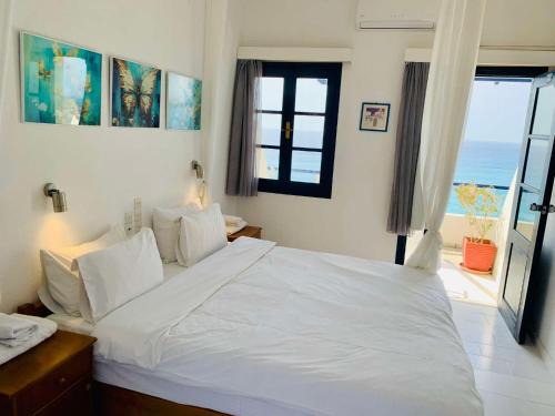 Myrtos Apartment | Endless Blue Studios