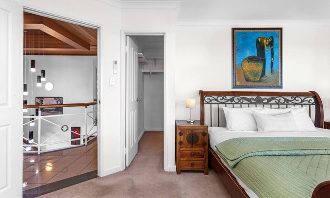 Marmion House | Endless Summer - The Reefs!