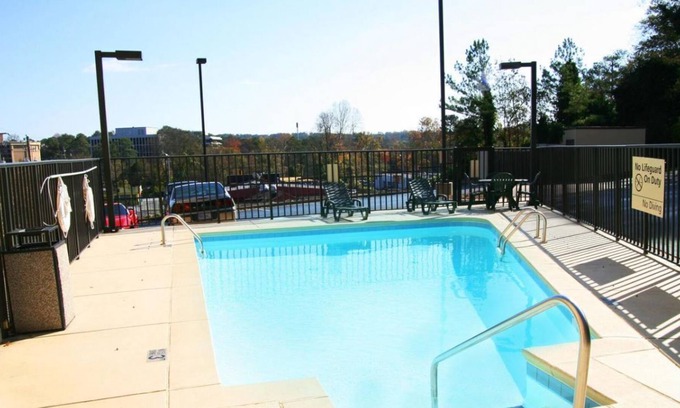 Buford Highway House | Enjoy a Hassle-Free and Suiting Stay! 3 Convenient Units, Onsite Pool, Parking!