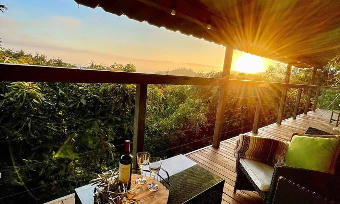 Goleta Cottage | Enjoy A Spectacular Sunset!