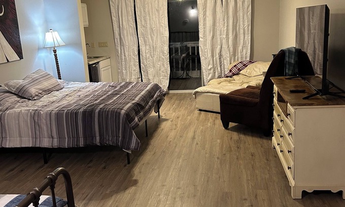 Fairfield Bay Condo | Enjoy all the Ozark’s has to offer!