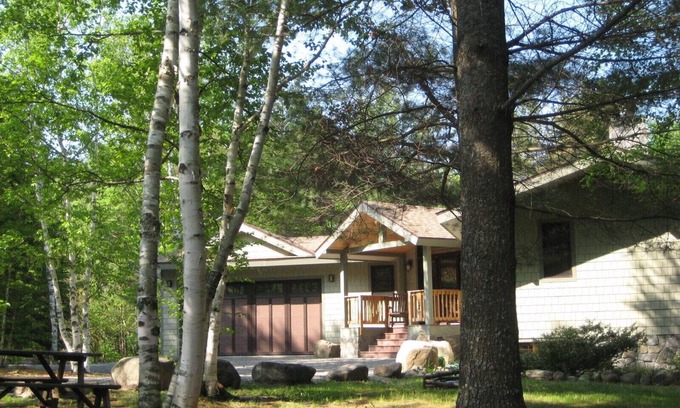 Lake Placid House | Enjoy in Village Seclusion