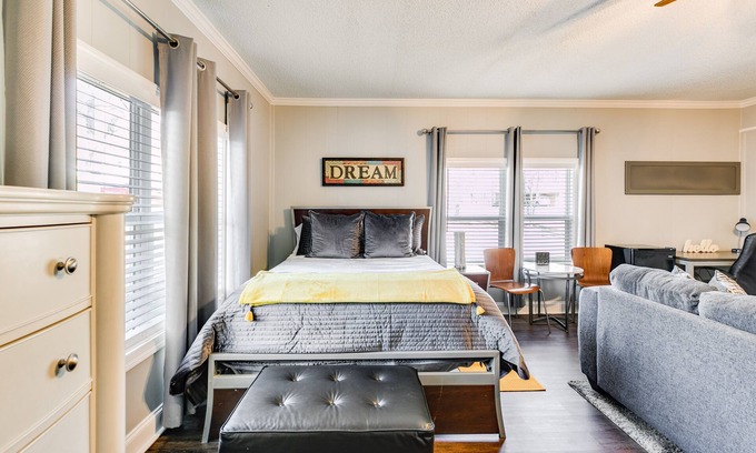 Douglasville Apartment | Enjoy Life Studio. Traveling Nurses Welcome!