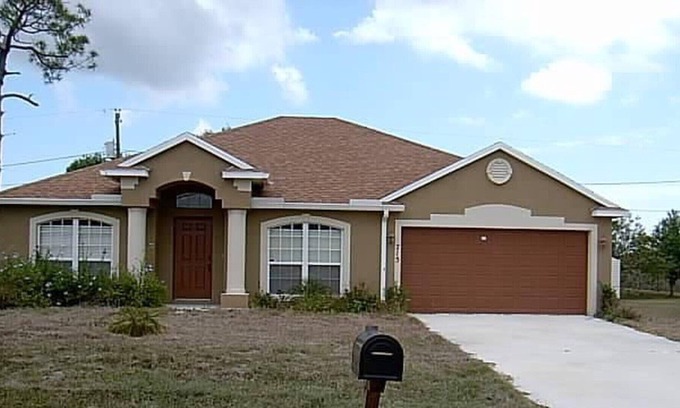 Port Saint Lucie House | Enjoy the Amazing Sun