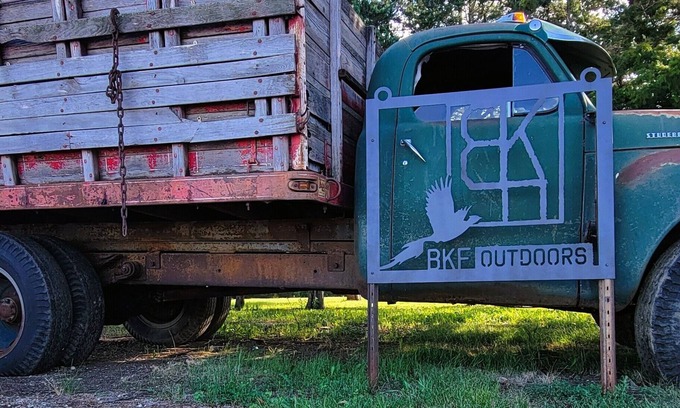 Kimball Cabin | Enjoy the countryside while being 30 min from the Missouri River