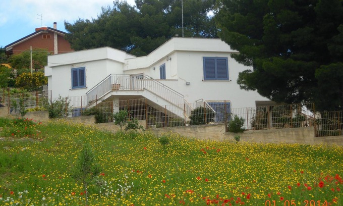 Conversano Apartment | Enjoy the seaview and relax in a fully furnished house; pets welcome!