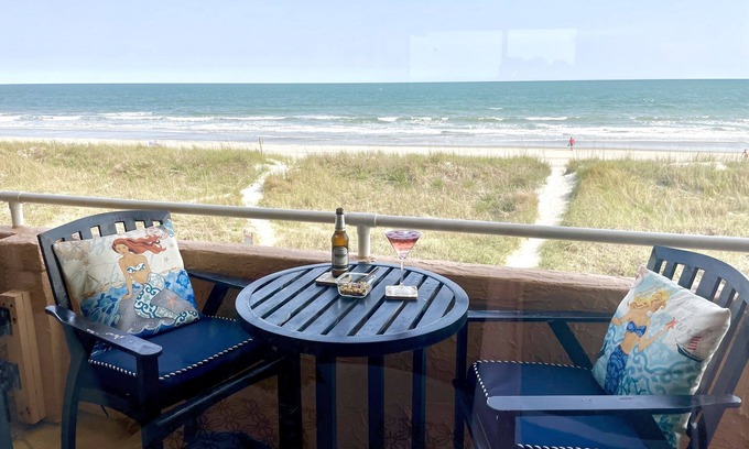 North Myrtle Beach Condo | Enjoy this dog friendly, oceanfront condo with an amazing view