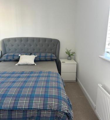 Musselburgh House | Ensuite Room in a home- East of Edinburgh
