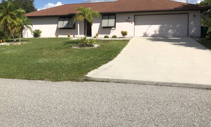 Englewood East House | Entire Englewood House -Two Suites, beach 11min., close to shop, & pet friendly