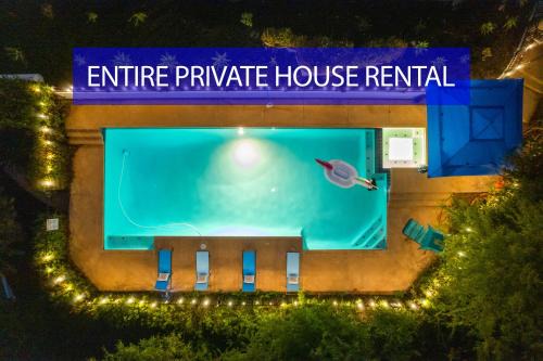 El Cajon House | Entire Private Big Yard, View, 4BR, King Bed, 10 Parking, Available Now