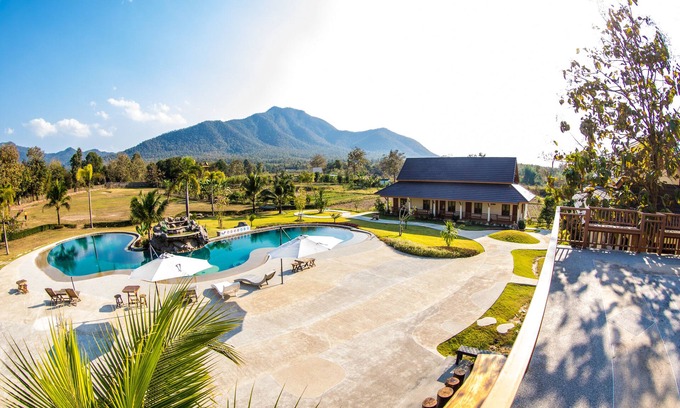 Mae On Resort | Entire Resort · Boutique Resort in Beautiful Chiang Mai 40+ Guests