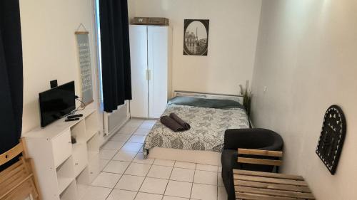 Quartier de la Chapelle Apartment | Entire Studio - Arena La Chapelle