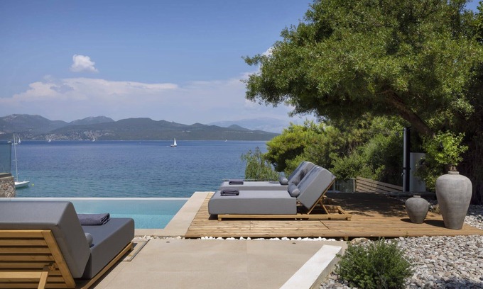 Nikiana Villa | Eolia - Three Bedroom Villa, Sleeps 6