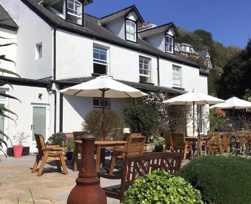 Hele House | Epchris House