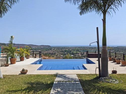 Bajos de Chila Villa | Epic Views - 7 min from airport