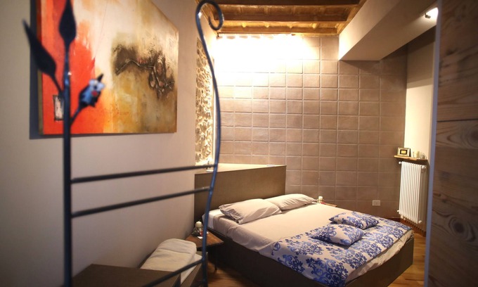 Somma Lombardo Bed & Breakfast | Epicurus guest house: Zeus