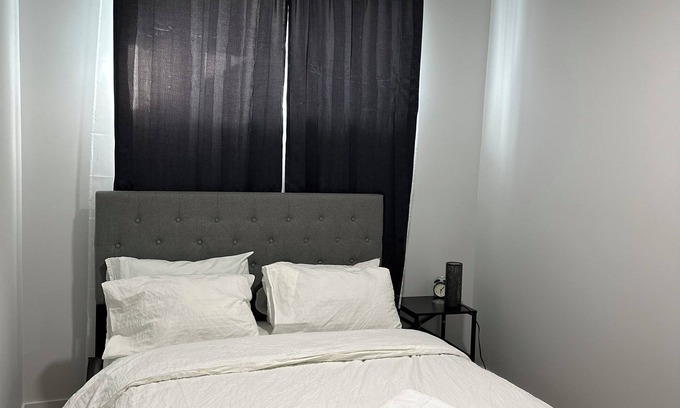 Southwest Edmonton House | Equity Stay Solutions Two Bedroom Apartment In Keswick Sw Edmonton