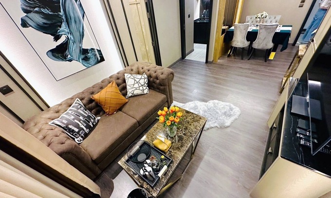 Chang Khlan Condo | Erawan Luxury 2卧室豪华Condo古城中心