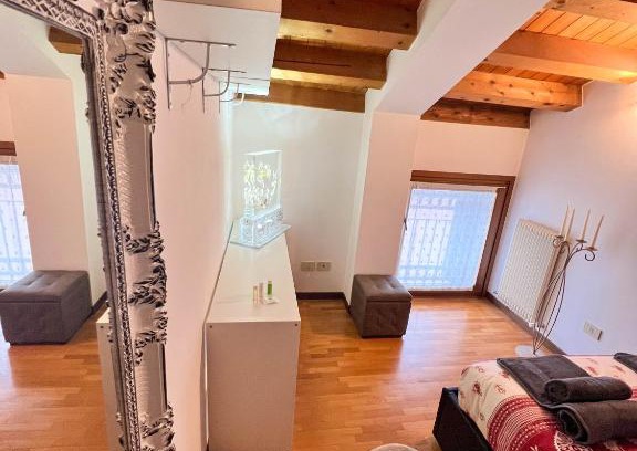 Dolo Apartment | ERMAN HOUSE - Calle veneziana in Riviera del Brenta