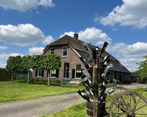 Vorden Bed & Breakfast | Erve Zonnehoeve B&B en Wijngaard