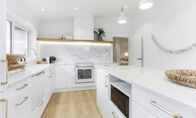 Mission Bay Apartment | Escape to a Private Beachside Family Retreat