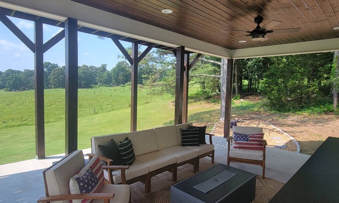 Cohutta House | Escape to Farm Paradise