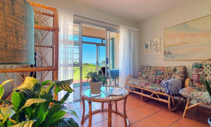 Aston Bay Apartment | Escape to Paradise: Beachside Apartment