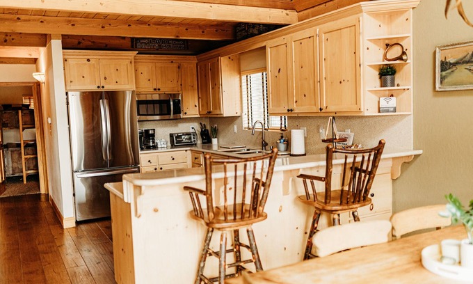 Dollar Point Cabin | Escape to The Cabin Retreat, a serene getaway for the entire family.