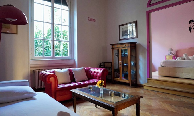 Tre Torri Apartment | Eschilo in Rosa: Charme e Design