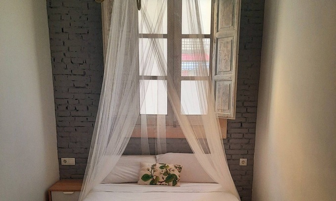 Torrefiel Apartment | Estupendo Apartamento - Wifi Free
