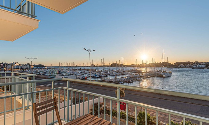 Etel Apartment | Étel - 42m² Apartment - 2 rooms, Wifi, Parking, 450m to center, 750m to beaches