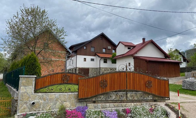 Vrelo Korenicko House | Ethno House Izvor