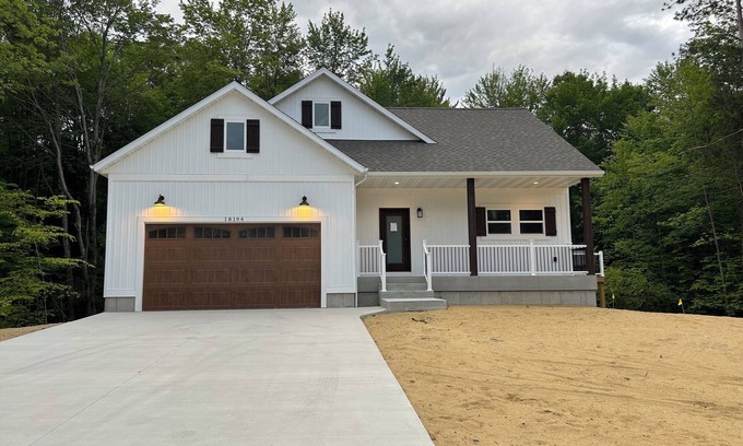Spring Lake House | European inspired 3-bedroom house in peaceful Spring Lake