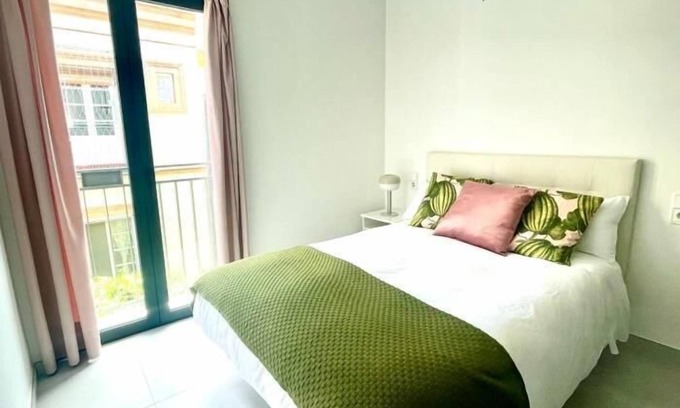 San Gil Apartment | Eva Recommends Soho Alameda 4