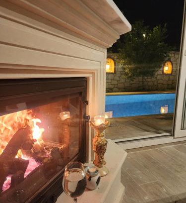 Alacati Villa | Evalacati - Villa Harnup- Tamamen Müstakil Villa