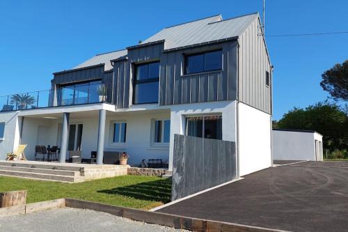 Guidel-Plages House | Evasion cotière à deux pas des plages