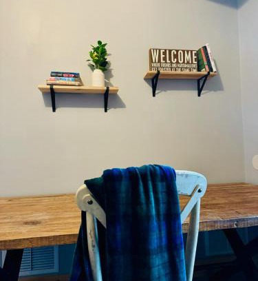 McHenry House | Evergreen Escape