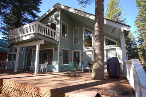 McCall House | Evergreen House by Casago McCall - Donerightmanagement