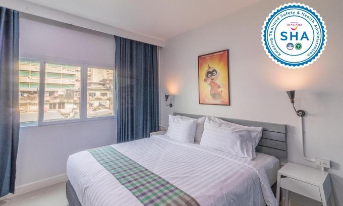 Silom Hotel | Every Surawong