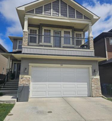 Evanston Apartment | Excellent 2 Bedroom Basement Suite Apartment