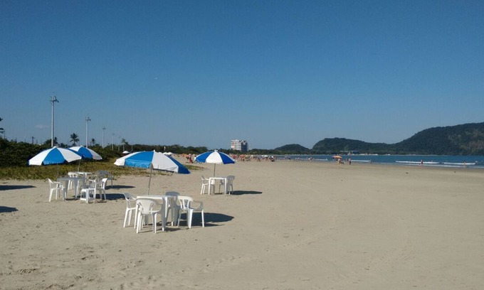 Indaia House | Excellent House With 4 Suites, Barbecue, Ample Space 200 Meters From The Sea