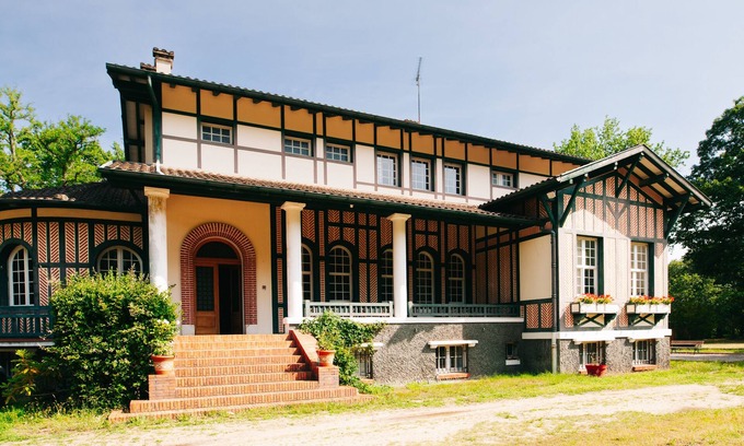 Linxe House | Exceptional Basque-Landes house 2 steps from the ocean 6 Bedrooms 12 sleeps