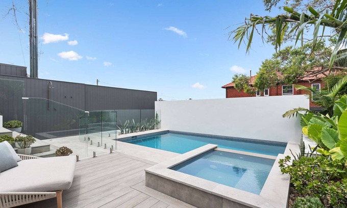 Clovelly House | Exceptional renovated 4BR home with pool and views, walk to beach