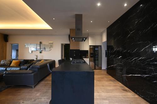 Cape Town City Centre Villa | Exclusive 3-Bedroom Luxury Villa Cape Town CBD