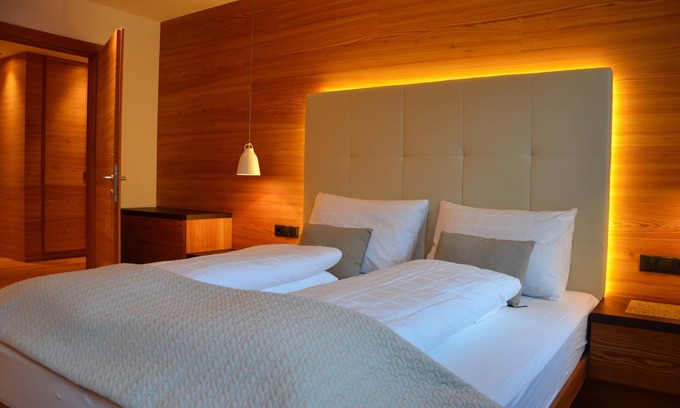 Ortisei Apartment | Exclusive mountain lodge style apartment - 90 m² - Free WIFI