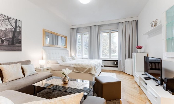 Petrska ctvrt Apartment | Exclusive Riverside Apartment in the Heart of Prague