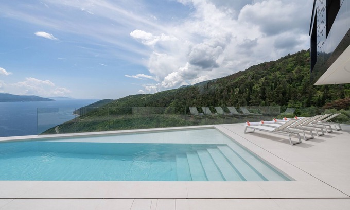 Mosenice Villa | Exclusive Spa & Wellness Villa With Indoor & Outdoor Pool - Magnificent sea View