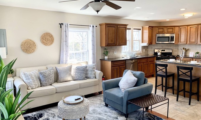 Montclair Apartment | Executive Apt, a short walk to NYC train. King Bed. Free Parking. Central AC.